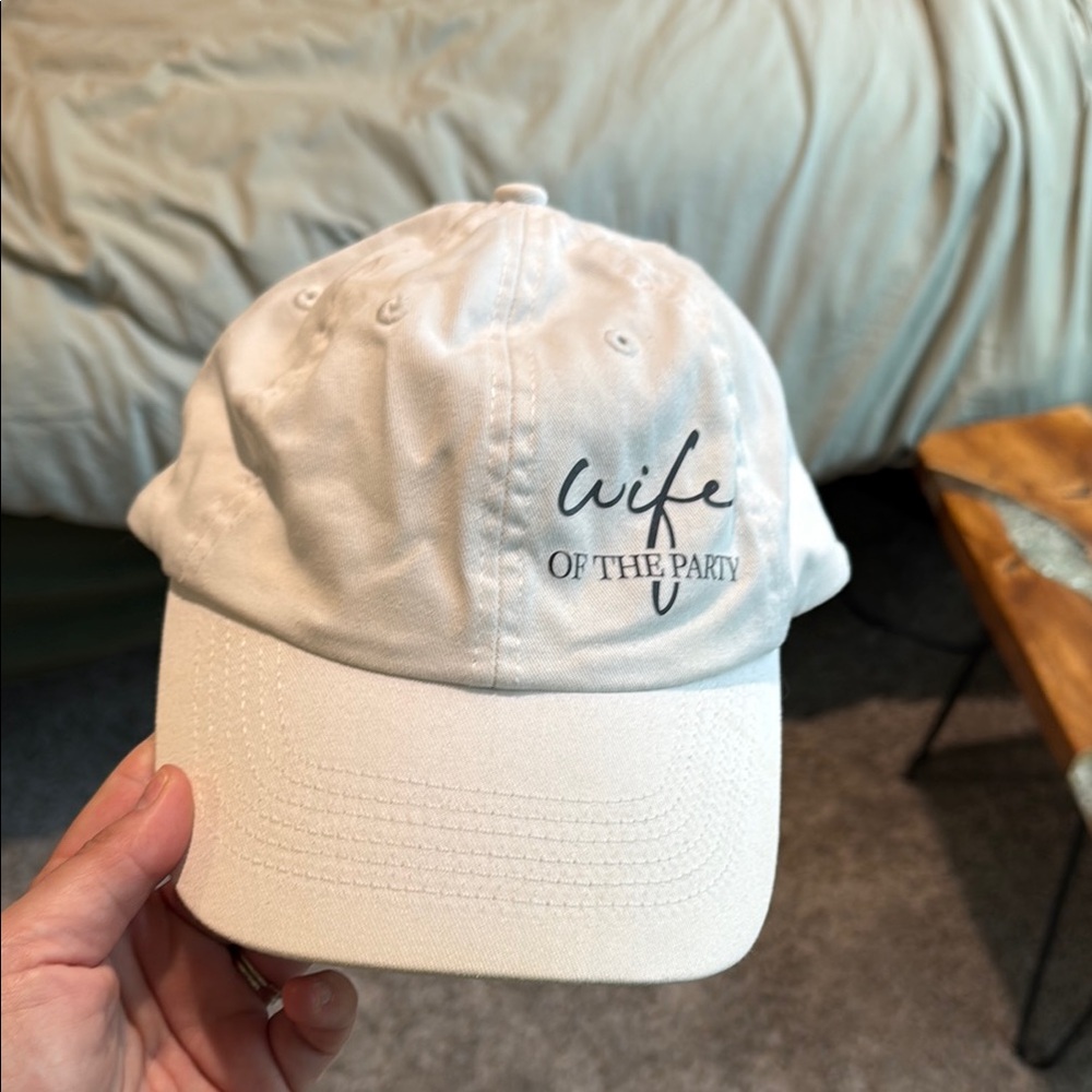 White 'Wife of the Party' Cap